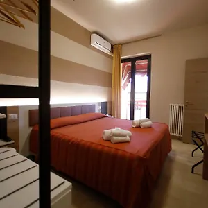 2* Hotel Primavera